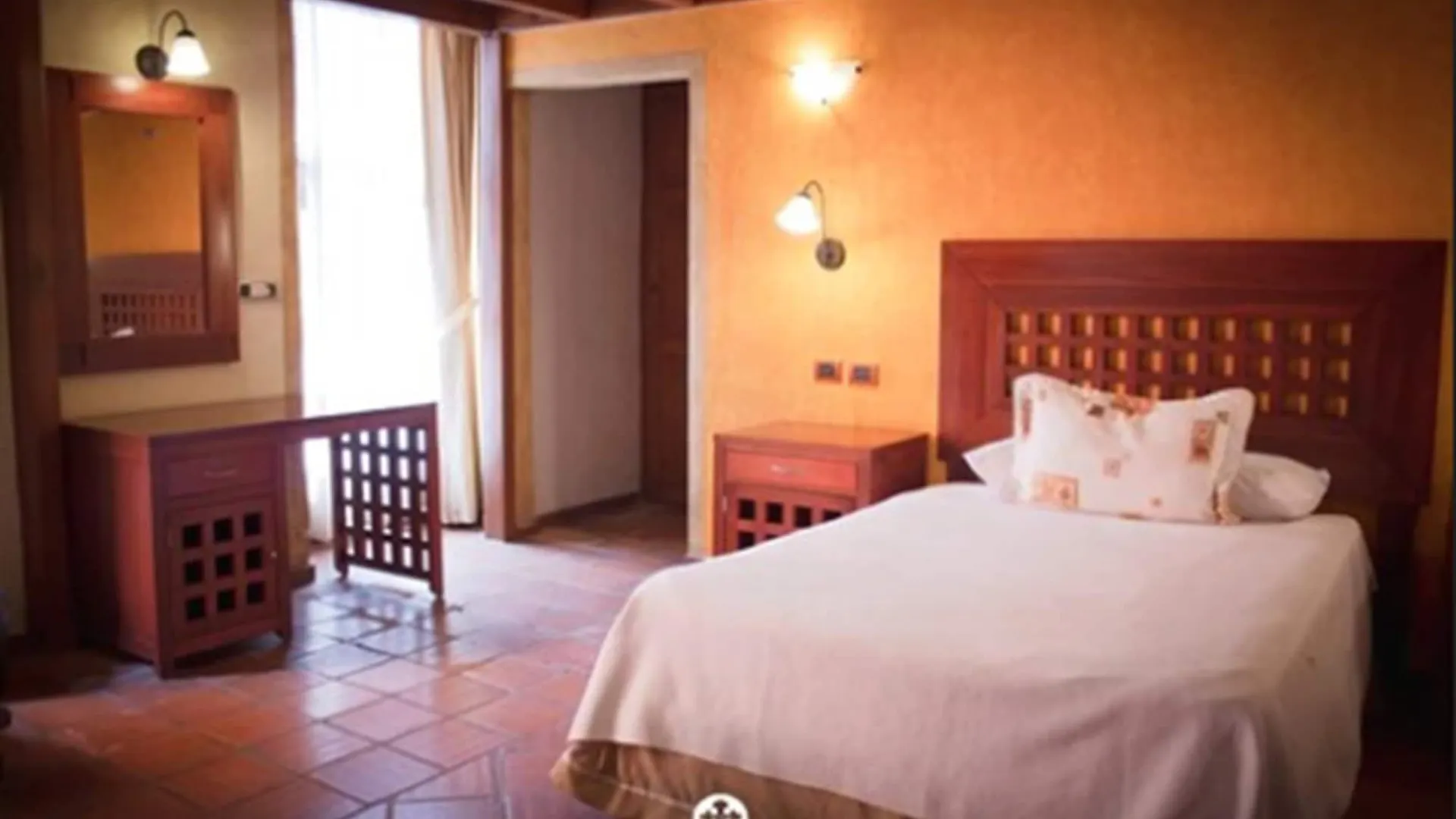 ***  Hotel Quinta Santiago Queretaro Mexico
