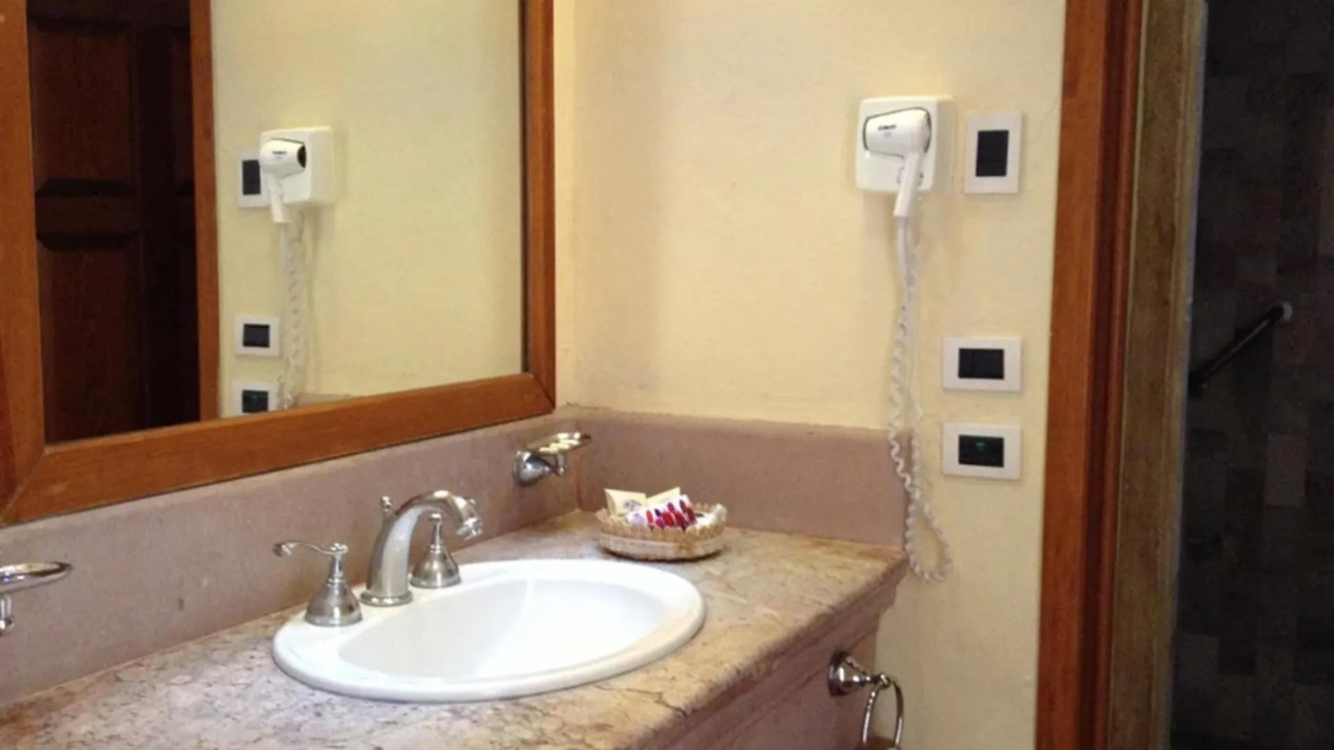 Hotel Quinta Santiago Queretaro