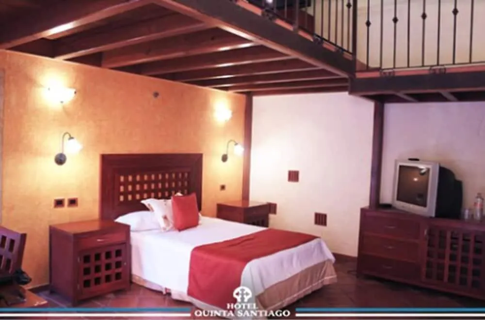Hotel Quinta Santiago Queretaro 3*,